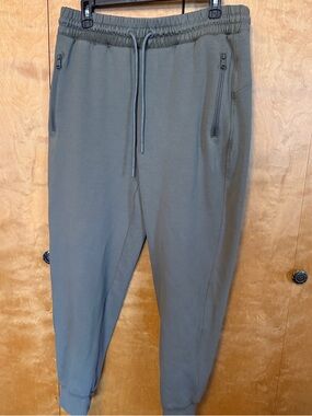 Old Navy Active Men’s Joggers Olive Green Size Large